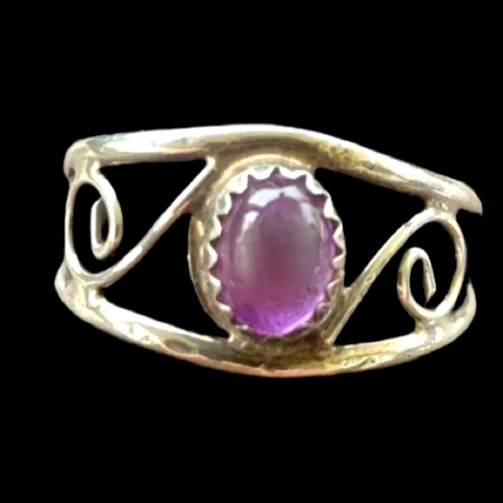 Vintage Sterling Amethyst Ring, 8.5